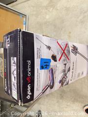 MaxSold Auction: Dyson V8 Animal Cordless Stick Vacuum - Hollister (California, USA) SELLER MANAGED Estate Sale Online Auction - Lily Court
