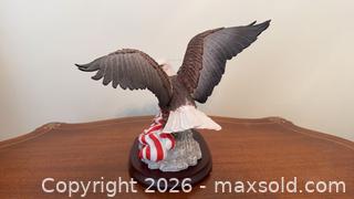 MaxSold Auction: Lenox Defender Of Freedom Figurine (1991) - Raleigh (North Carolina, USA) PARTNER MANAGED Downsizing Online Auction - Cathedral Bell Road
