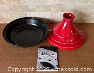 MaxSold Auction: Staub Red 28 cm Tagine — Enameled Ceramic Lid & Cast Iron Base - Calgary (Alberta, Canada) SELLER MANAGED Downsizing Online Auction -  Rundleville Drive Ne