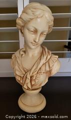MaxSold Auction: Decorative bust - Ottawa (Ontario, Canada) SELLER MANAGED Downsizing Online Auction - Arbourwood Drive