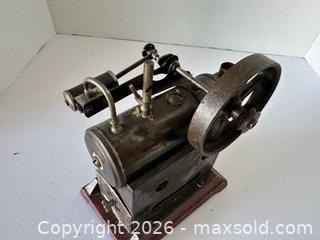 MaxSold Auction: Antique Ernst Plank Steam Engine, Early 1900s - Mississauga (Ontario, Canada) SELLER MANAGED Downsizing Online Auction - Mavis Rd. (STORAGE)