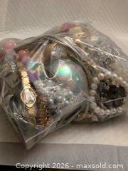 MaxSold Auction: Bag of miscellaneous jewelry and watches - Calgary (Alberta, Canada) SELLER MANAGED Downsizing Online Auction - 59 Avenue Se