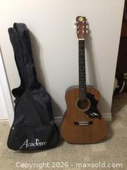 MaxSold Auction: Acoustic Guitar - Windsor (Ontario, Canada) SELLER MANAGED Downsizing Online Auction - Kingston