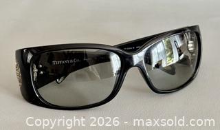 MaxSold Auction: Preloved Tiffany & Co Sunglasses in Original Packaging  - Toronto (Ontario, Canada) PARTNER MANAGED Reseller Online Auction - Queen Street West.