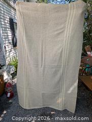 MaxSold Auction: TOPSY FARMS NEW WOOL BLANKET - Loyalist (Ontario, Canada) SELLER MANAGED Downsizing Online Auction - Main Street Bath
