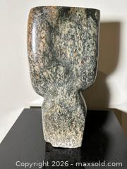 MaxSold Auction: Abstract Head Sculpture - Toronto (Ontario, Canada) SELLER MANAGED Reseller Online Auction - Old Colony Road