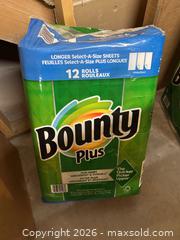 MaxSold Auction: Bounty Paper Towels & Royale Toilet Paper Lot (5 Packs) - Didsbury (Alberta, Canada) PARTNER MANAGED Moving Online Auction - Deer Coulee Drive