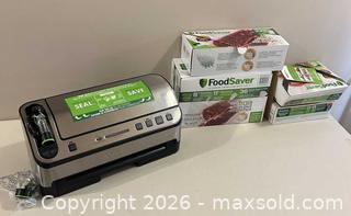 MaxSold Auction: FoodSaver Vacuum Sealer Machine with Replacement Bags and containers  - Didsbury (Alberta, Canada) PARTNER MANAGED Moving Online Auction - Deer Coulee Drive