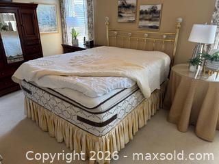 MaxSold Auction: Queen Brass Bed Frame with Mattress - Whitby (Ontario, Canada) SELLER MANAGED Moving Online Auction - Cody Avenue