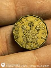 MaxSold Auction: 1940 George VI Brass Threepence (12-sided) - South Frontenac (Ontario, Canada) SELLER MANAGED Downsizing Online Auction - Battersea Road