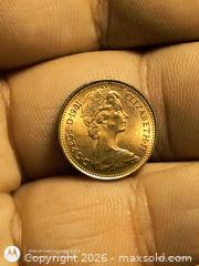 MaxSold Auction: 1981 United Kingdom Half New Penny Bronze Coin - South Frontenac (Ontario, Canada) SELLER MANAGED Downsizing Online Auction - Battersea Road
