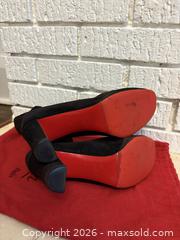 MaxSold Auction: Christian Louboutin Gena Boot Black Suede Ankle / Mid-calf, EU 41 85mm - Toronto (Ontario, Canada) SELLER MANAGED Downsizing Online Auction -  Lonsdale Road (CONDO)