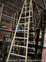 MaxSold Auction: 12 foot fiberglass ladder - Milton (Ontario, Canada) SELLER MANAGED Downsizing Online Auction - Guelph Line (STORAGE)