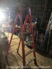MaxSold Auction: 6 foot platform ladder - Milton (Ontario, Canada) SELLER MANAGED Downsizing Online Auction - Guelph Line (STORAGE)