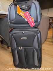 MaxSold Auction: Rockland 2-Piece Black & Gray Softside Luggage Set - Decatur (Georgia, USA) SELLER MANAGED Reseller Online Auction - N Village Drive