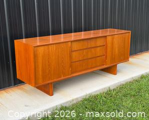 MaxSold Auction: MCM Teak Sideboard Buffet - Hamilton (Ontario, Canada) SELLER MANAGED Estate Sale Online Auction - Gertrude Street