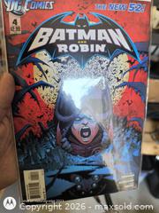MaxSold Auction: Batman and Robin #4 (DC Comics) - Kingston (Ontario, Canada) SELLER MANAGED Downsizing Online Auction -  Railway Street