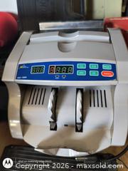 MaxSold Auction: Royal Sovereign RBC-1000 Bill/Currency Counter w/ UV Detection working  - Kingston (Ontario, Canada) SELLER MANAGED Downsizing Online Auction -  Railway Street