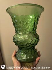 MaxSold Auction: Vintage Mid-Century Green Textured Glass Vase - Kingston (Ontario, Canada) SELLER MANAGED Downsizing Online Auction -  Railway Street