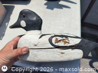MaxSold Auction: Wooden Duck Decoy, White & Black, Medium (8–14") - Kingston (Ontario, Canada) SELLER MANAGED Downsizing Online Auction -  Railway Street