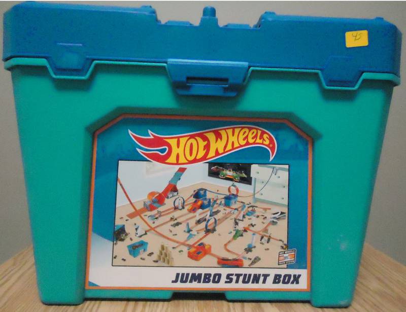 hot wheels jumbo stunt box