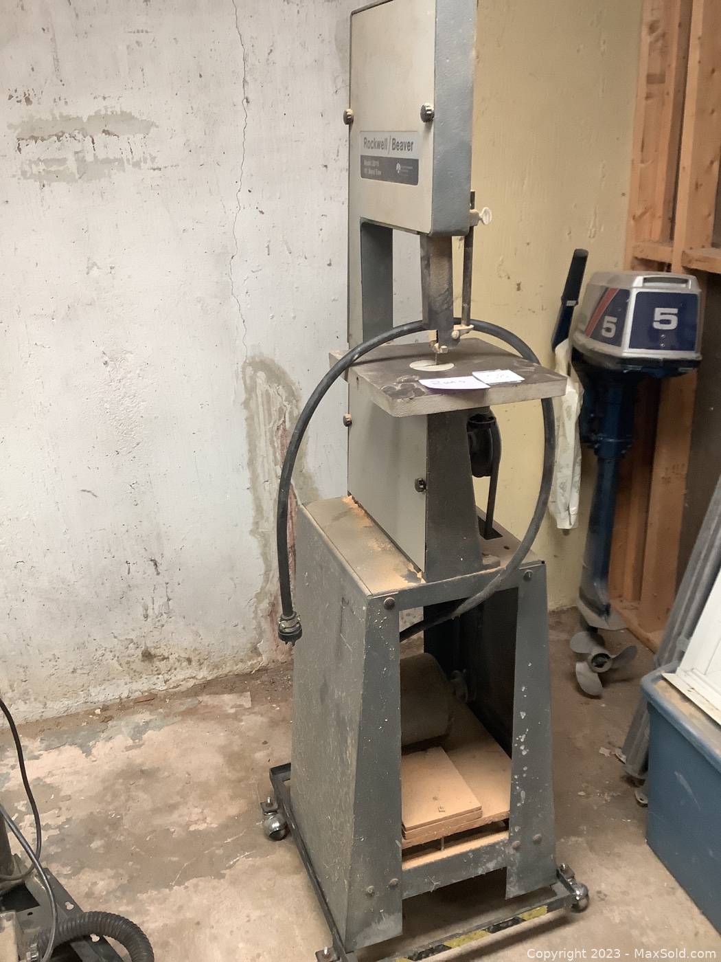 Rockwell deals beaver bandsaw