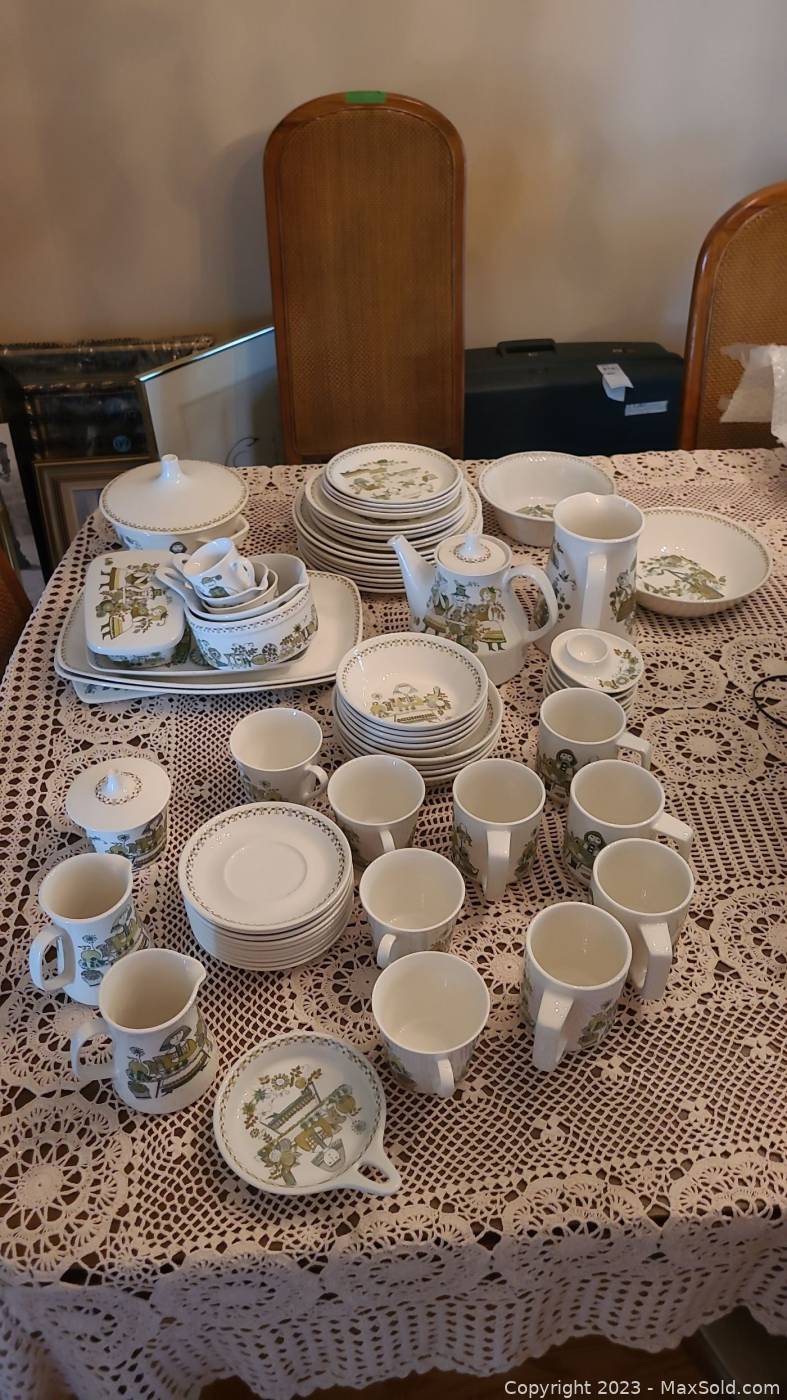Figgjo Norway Market dinnerware lot | Maxsold