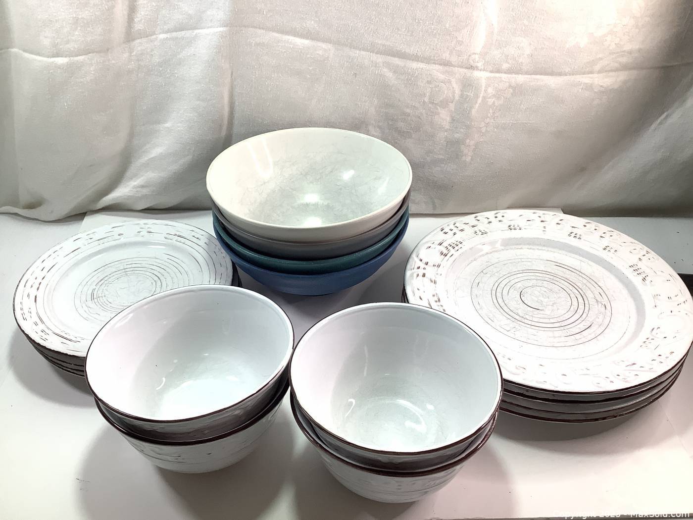 Big lots top dinnerware