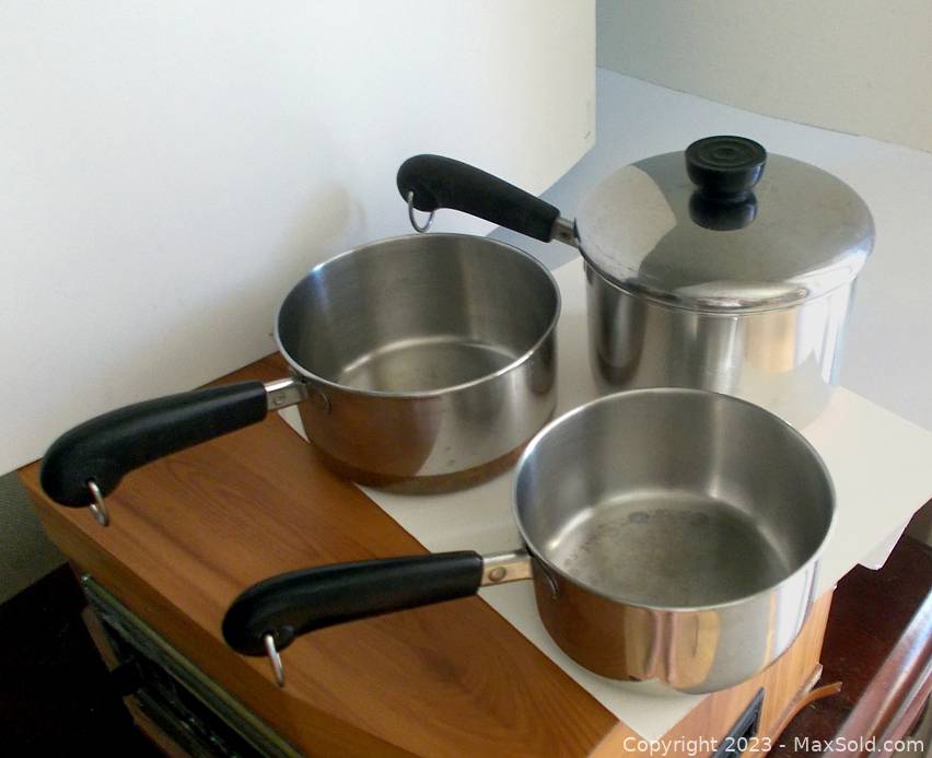 https://d12srav5gxm0re.cloudfront.net/auctionimages/84369/1690921400/wvtg_stainless_revere-ware_4_pieces_good_condition-26-1.jpg