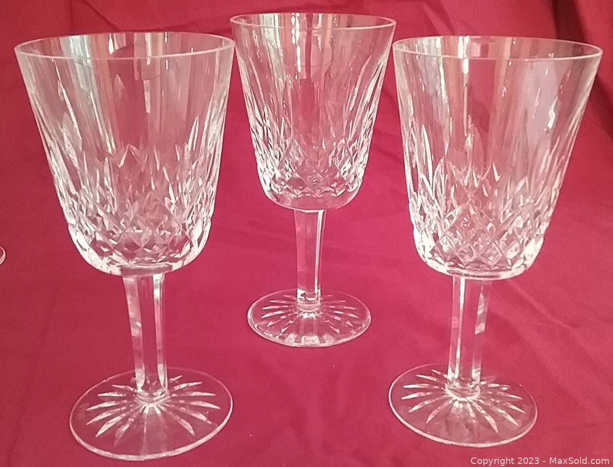 https://d12srav5gxm0re.cloudfront.net/auctionimages/84599/1688321802/wthree_lismore_pattern_waterford_irish_crystal_6_78_water_goblets_glasses-13-1.jpg