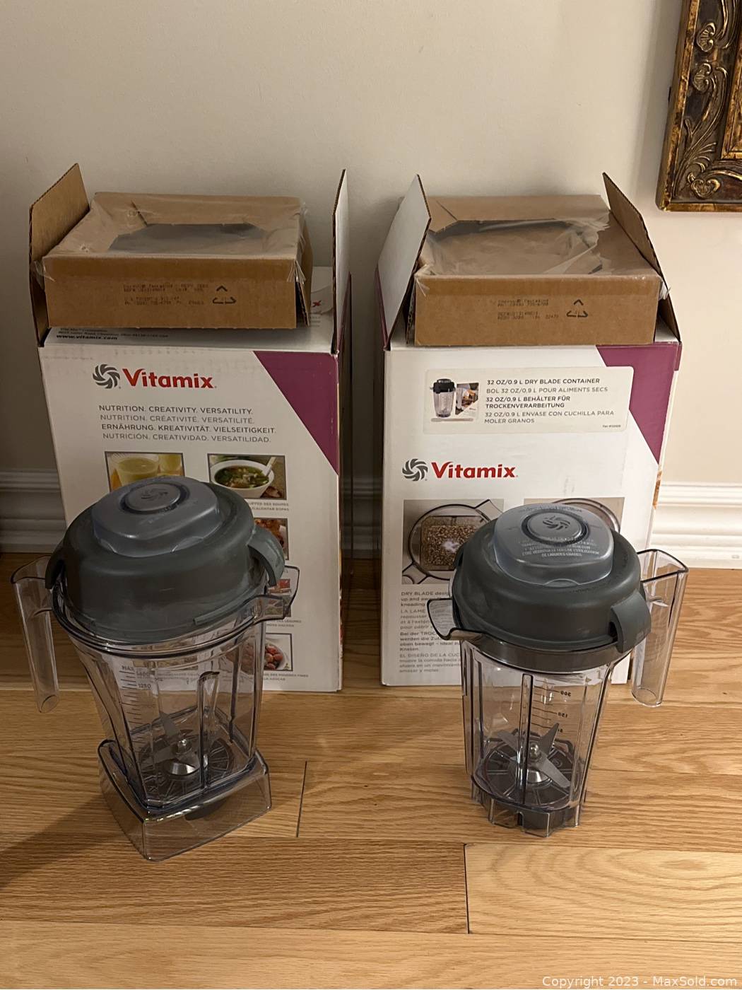 Vitamix blender containers | MaxSold