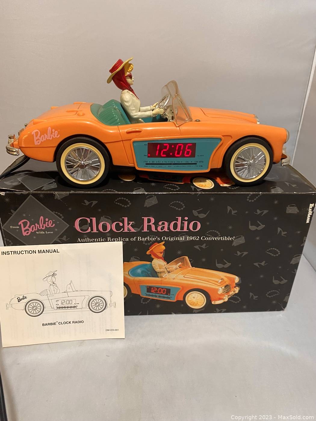 Barbie discount clock radio