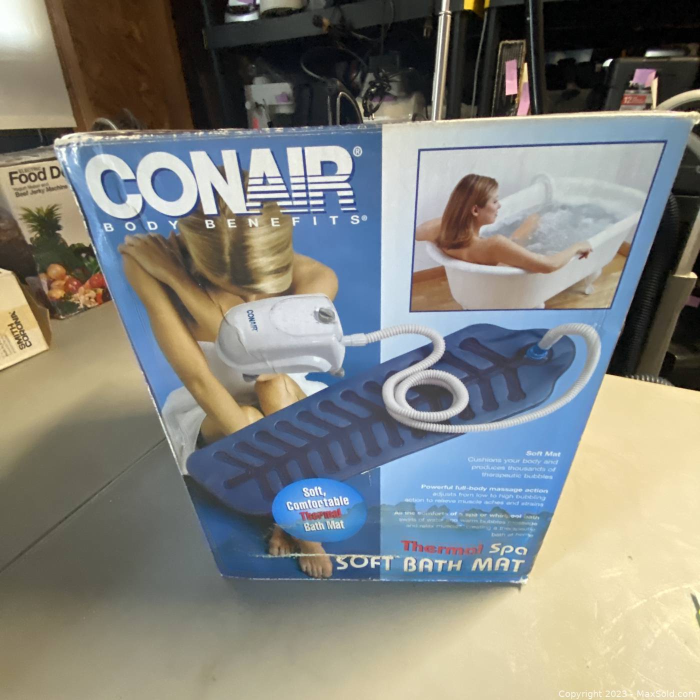 Conair Body Benefits Thermal Spa Soft Bath Mat Body Massage