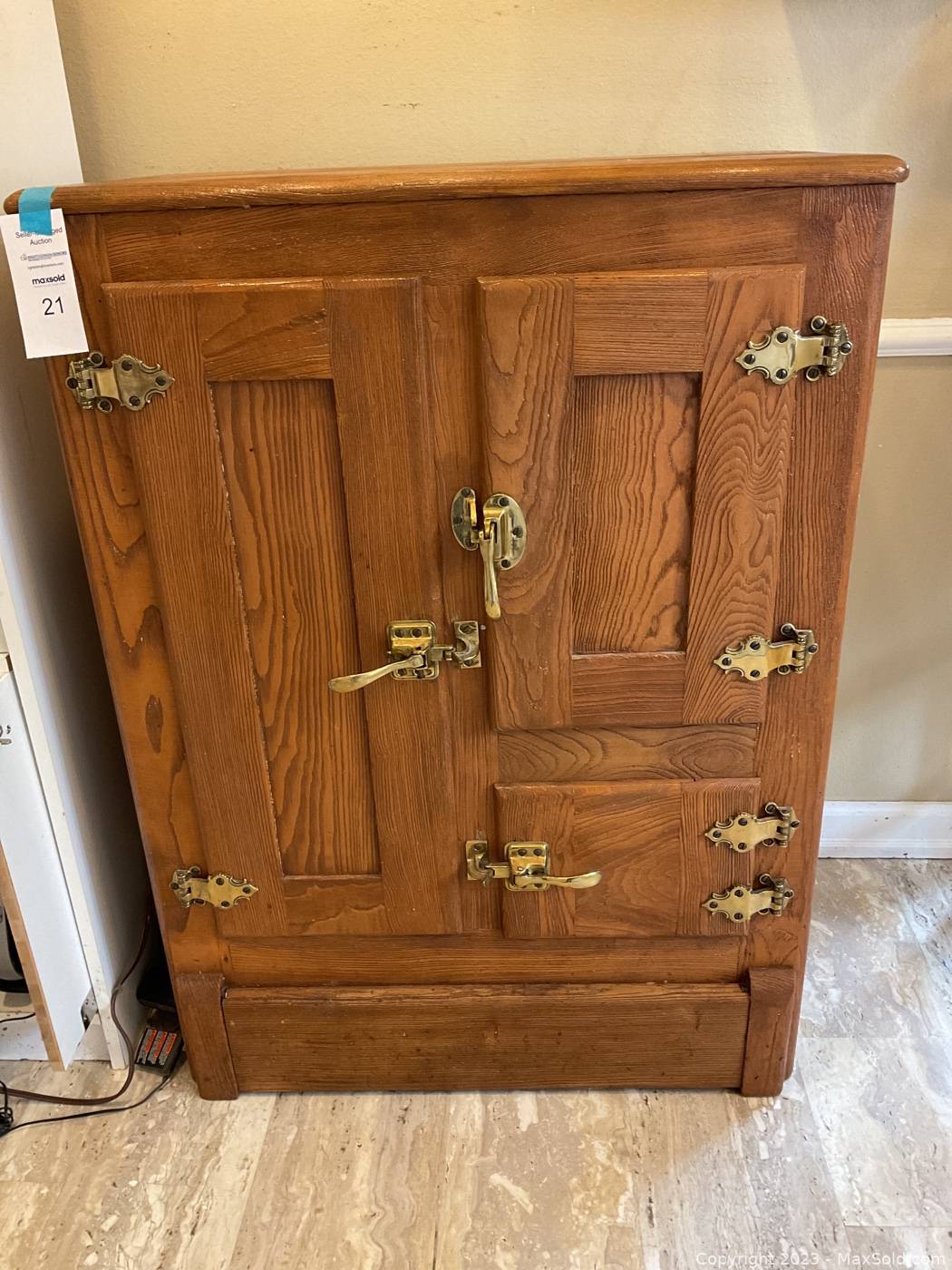 Antique ice box for sale hotsell