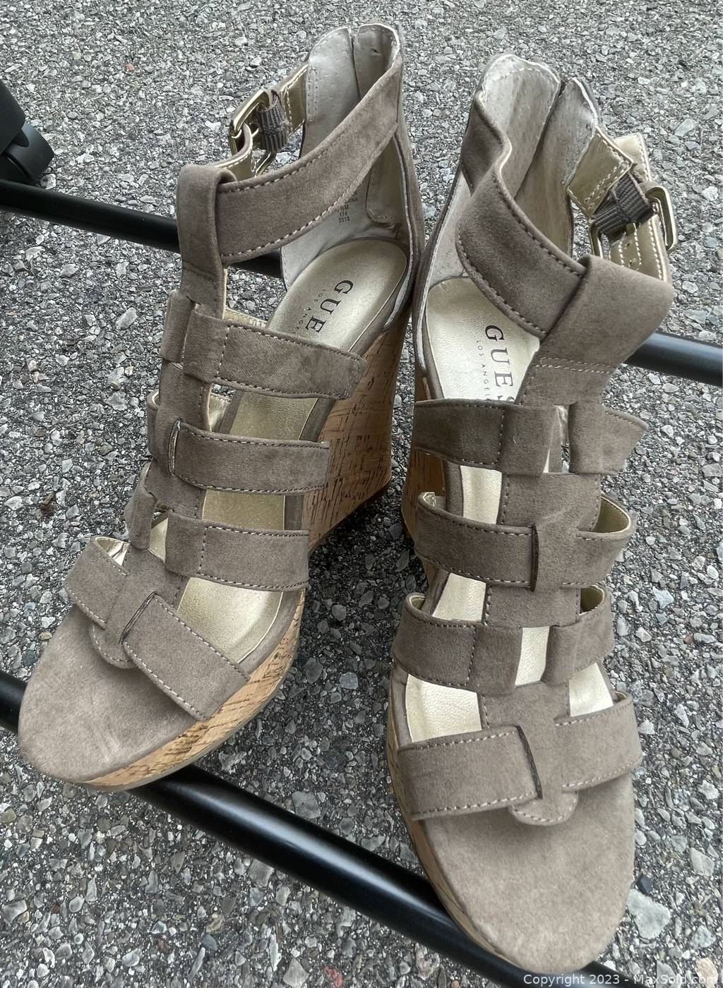 Guess hot sale gladiator sandals