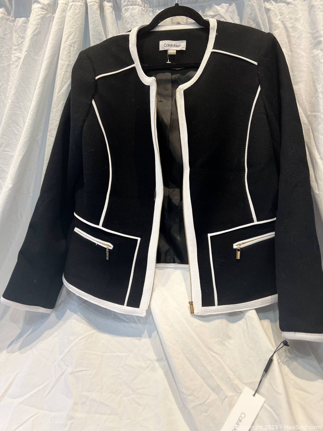 Calvin klein black and white blazer hotsell