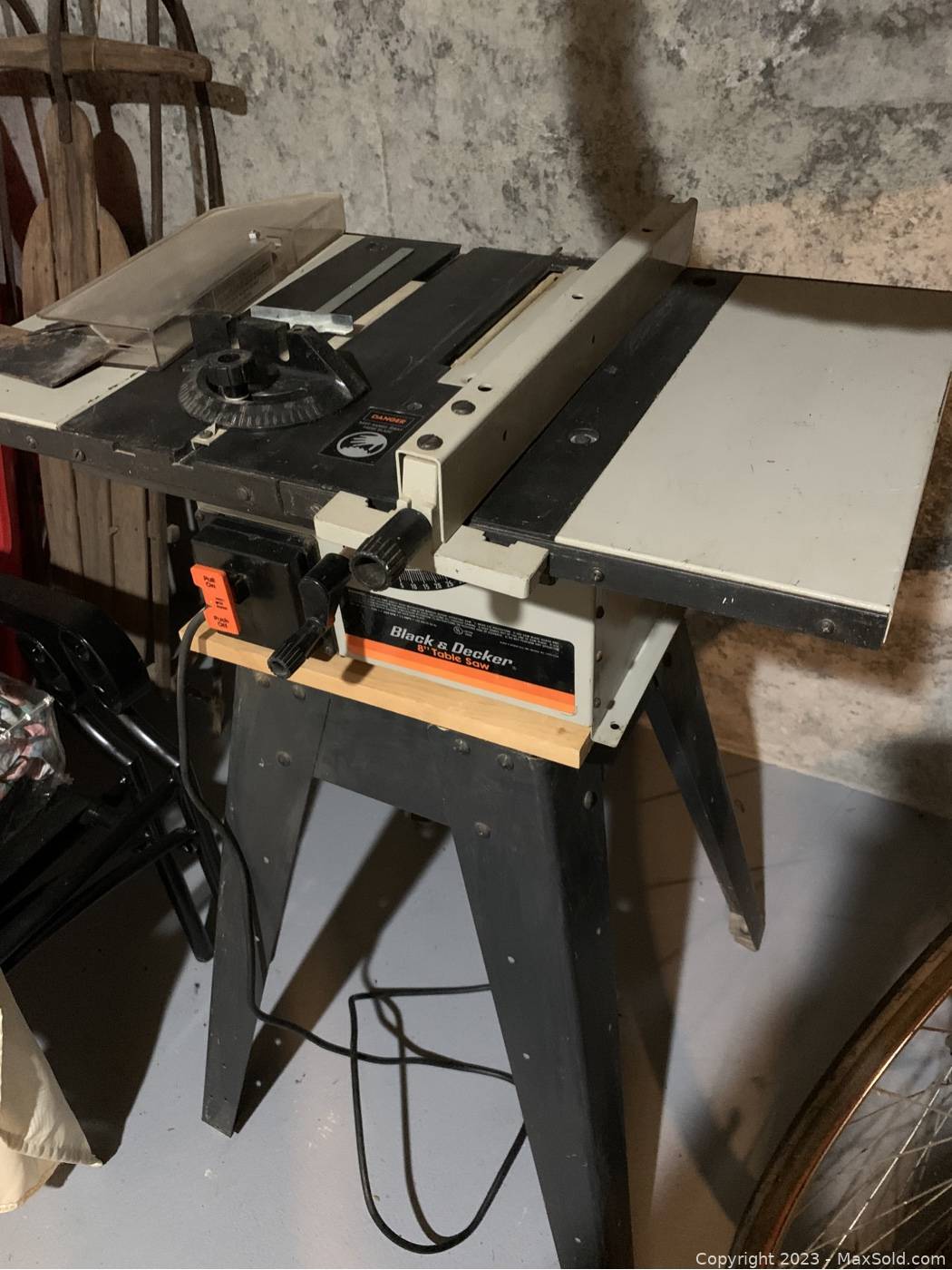 Black & Decker 8in Table Saw - Roller Auctions