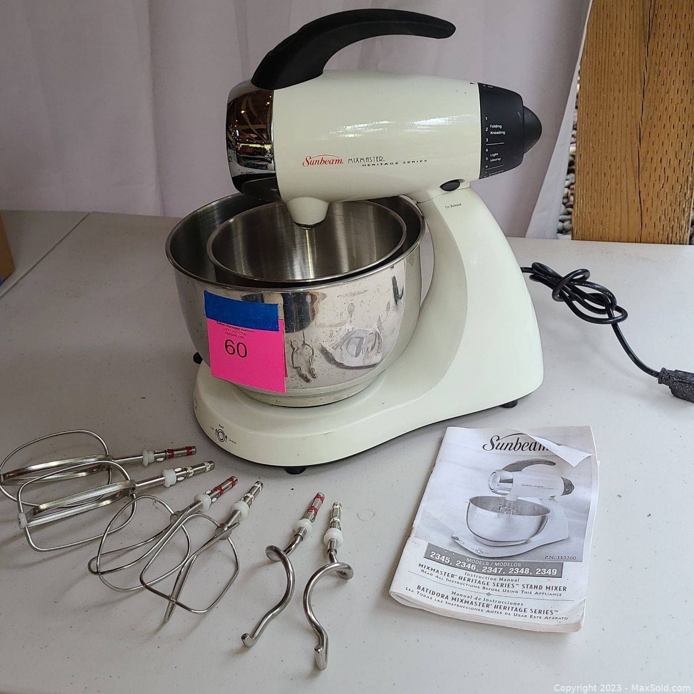 SunBeam MixMaster 2 bowls & 2 sets of beaters - Lil Dusty Online Auctions -  All Estate Services, LLC