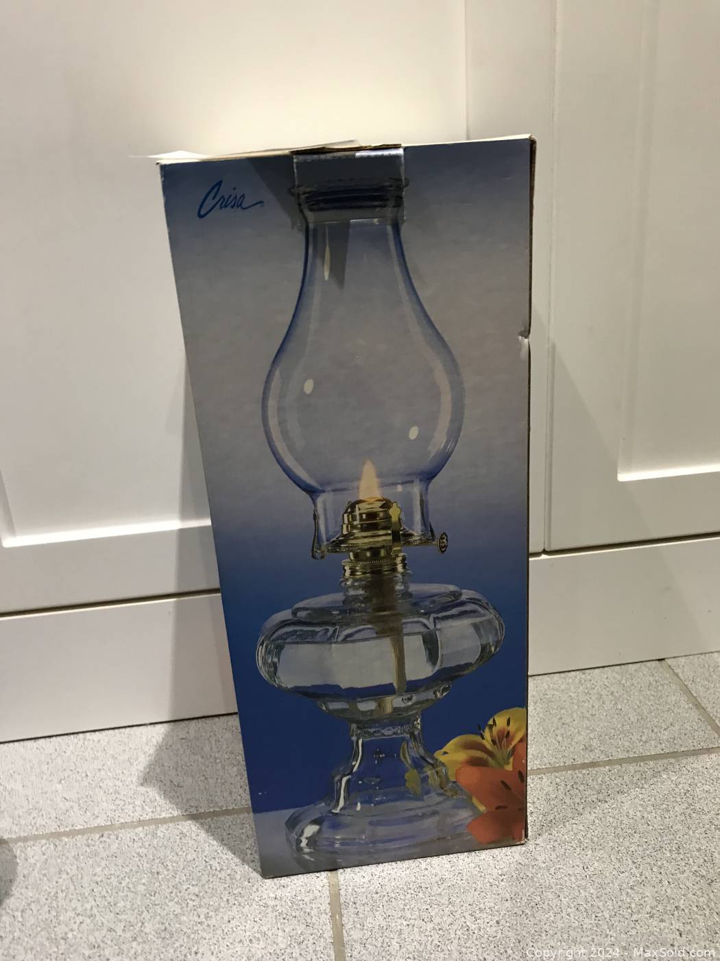Crisa oil lamp on sale