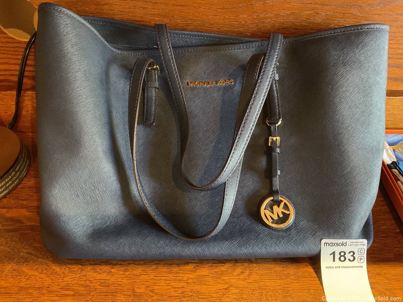 Michael kors clearance navy bag sale