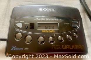 Sony Walkman WM-FX453 Cassette Tape Player Auto Reverse Mega Bass