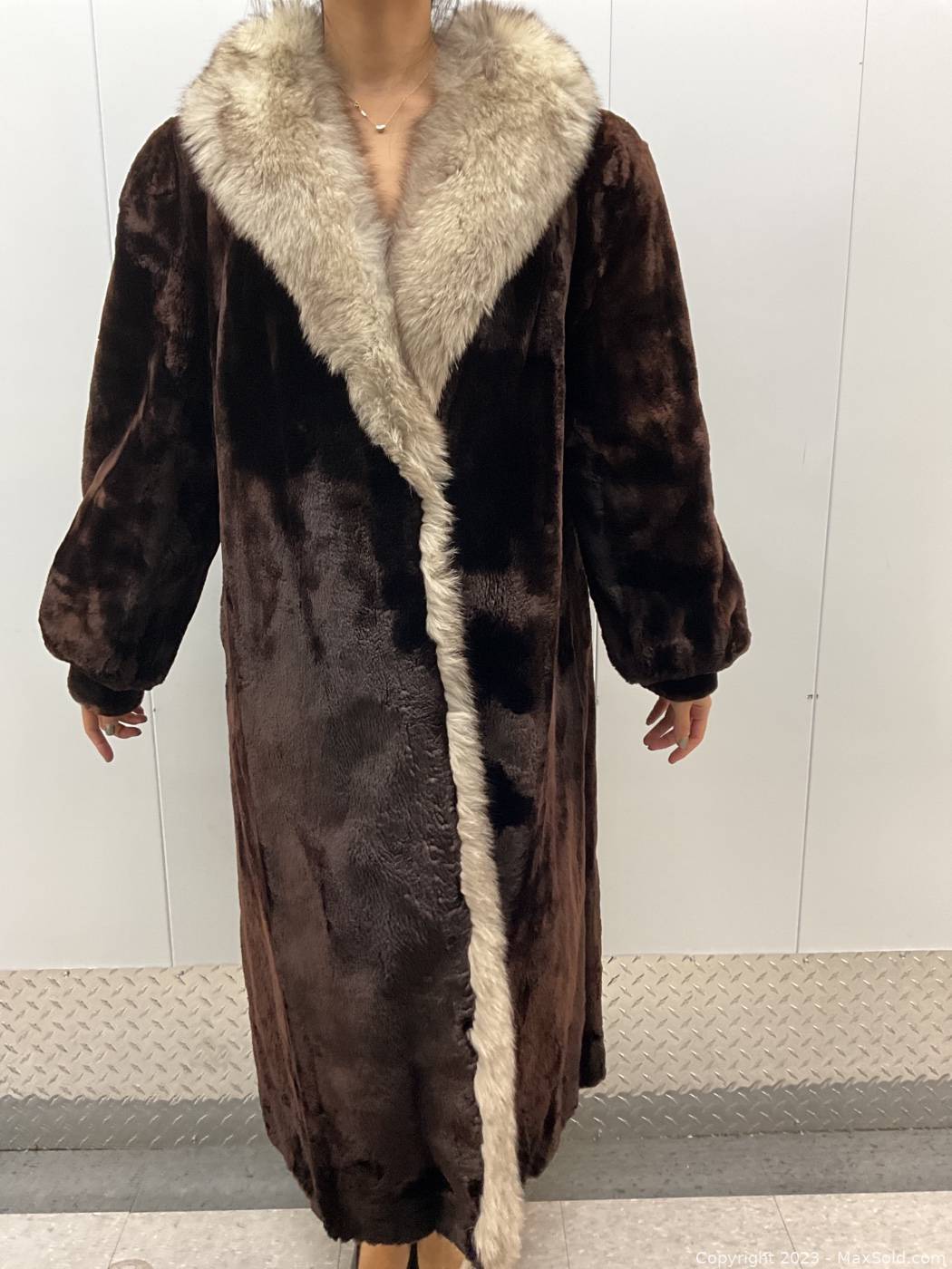 Vintage beaver fur on sale coat for sale