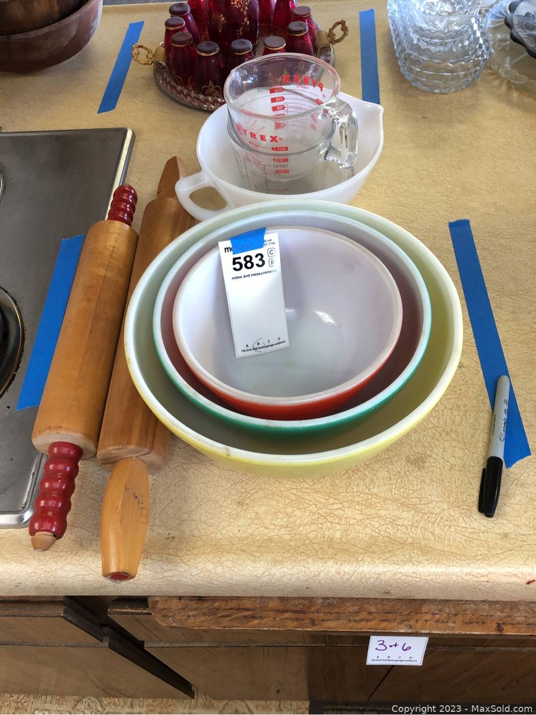 Sold at Auction: PYREX MEASURING CUP