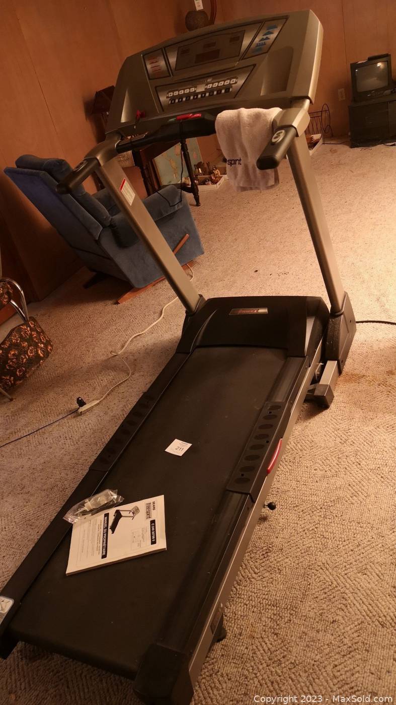 Sears free discount spirit treadmill c249