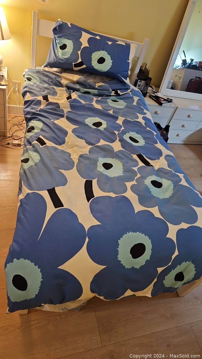 1 year clearance old duvet