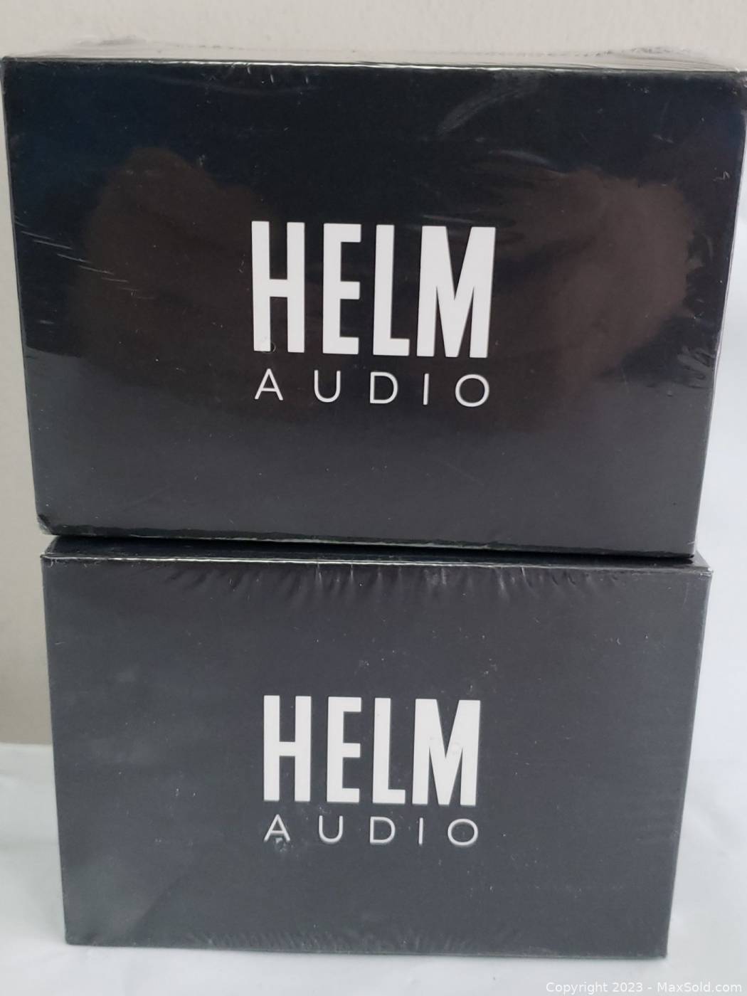 Helm audio discount true wireless earbuds