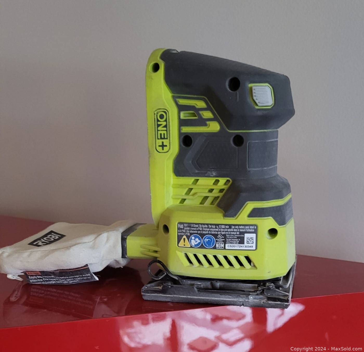 Ryobi cordless sander online with battery