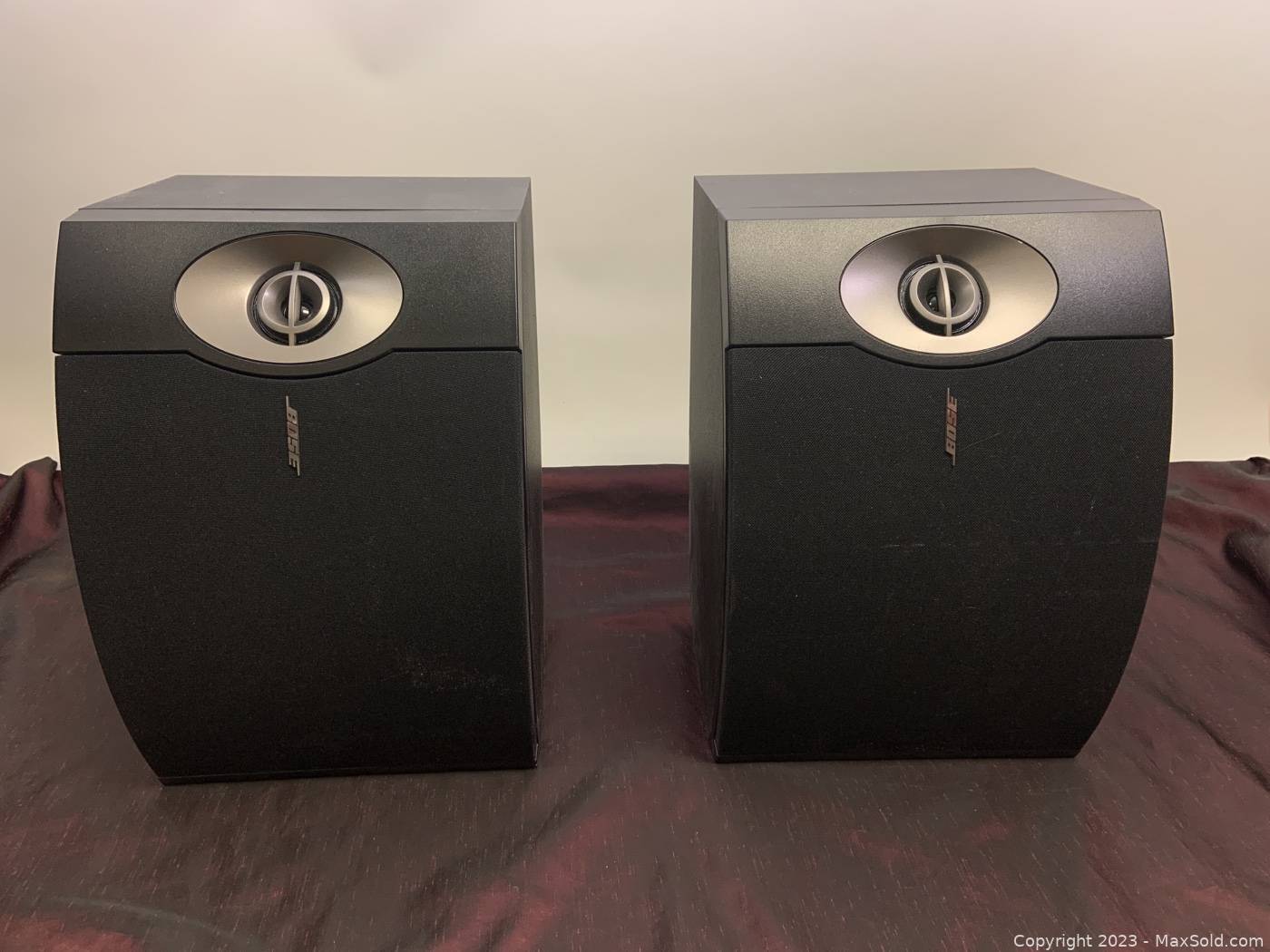 Pair Of BOSE 301V Stereo Speakers | MaxSold