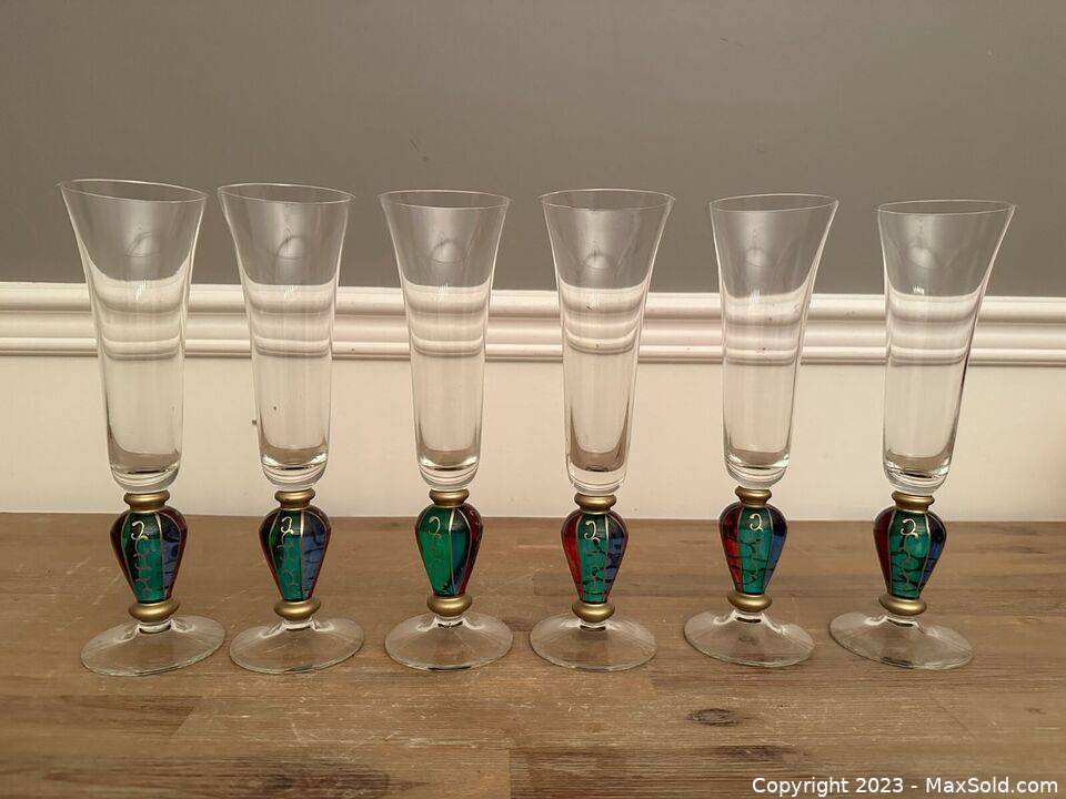Flared hotsell champagne flutes