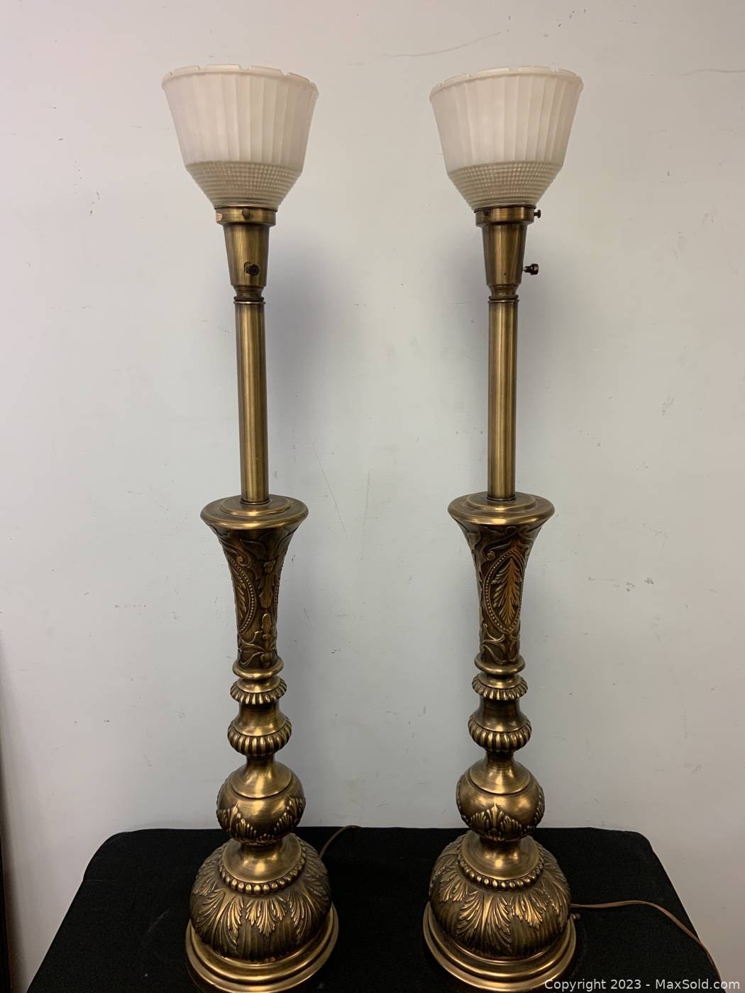 Vintage shop rembrandt lamps
